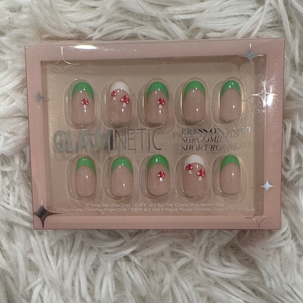 Glamnetic Green French Press-On Nails